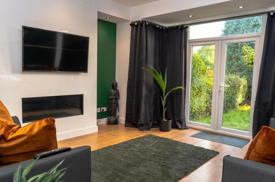 Charming York House- Walking Distance To Town Centre Villa Exterior photo