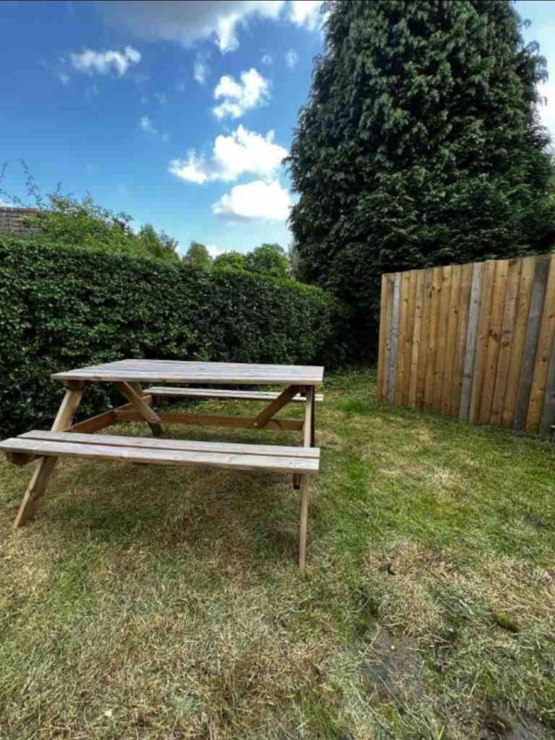 Charming York House- Walking Distance To Town Centre Villa Exterior photo