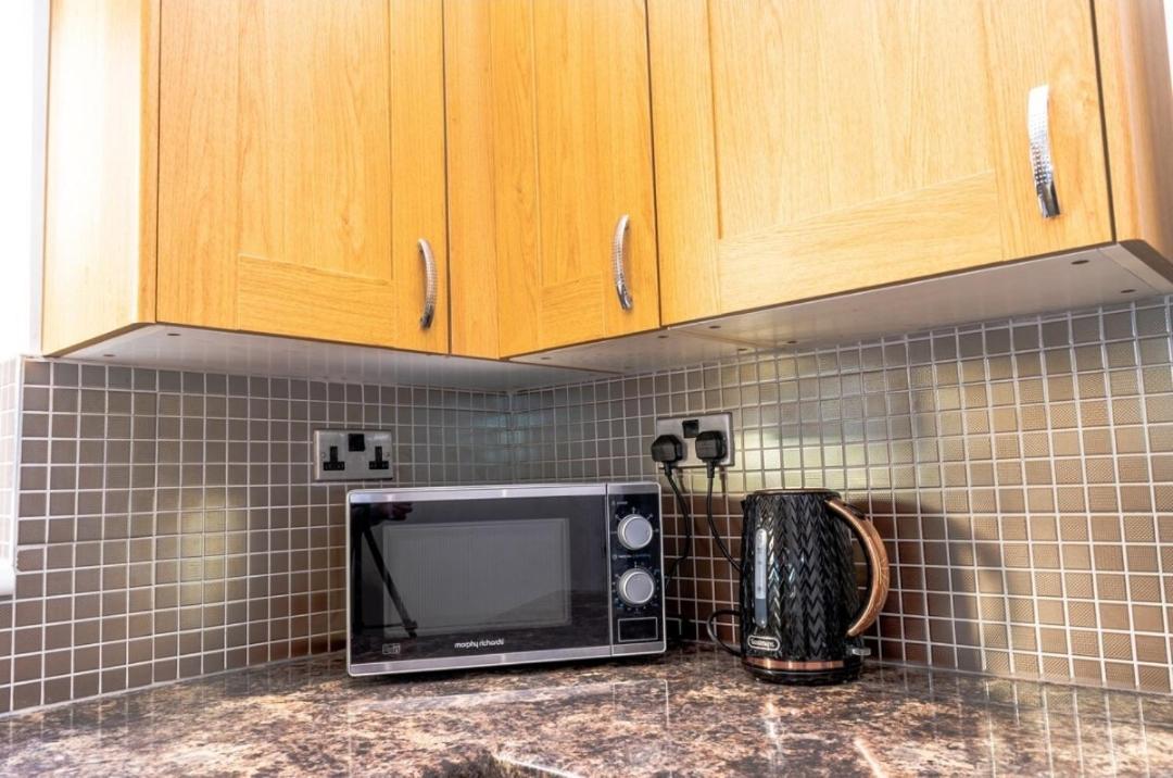 Charming York House- Walking Distance To Town Centre Villa Exterior photo