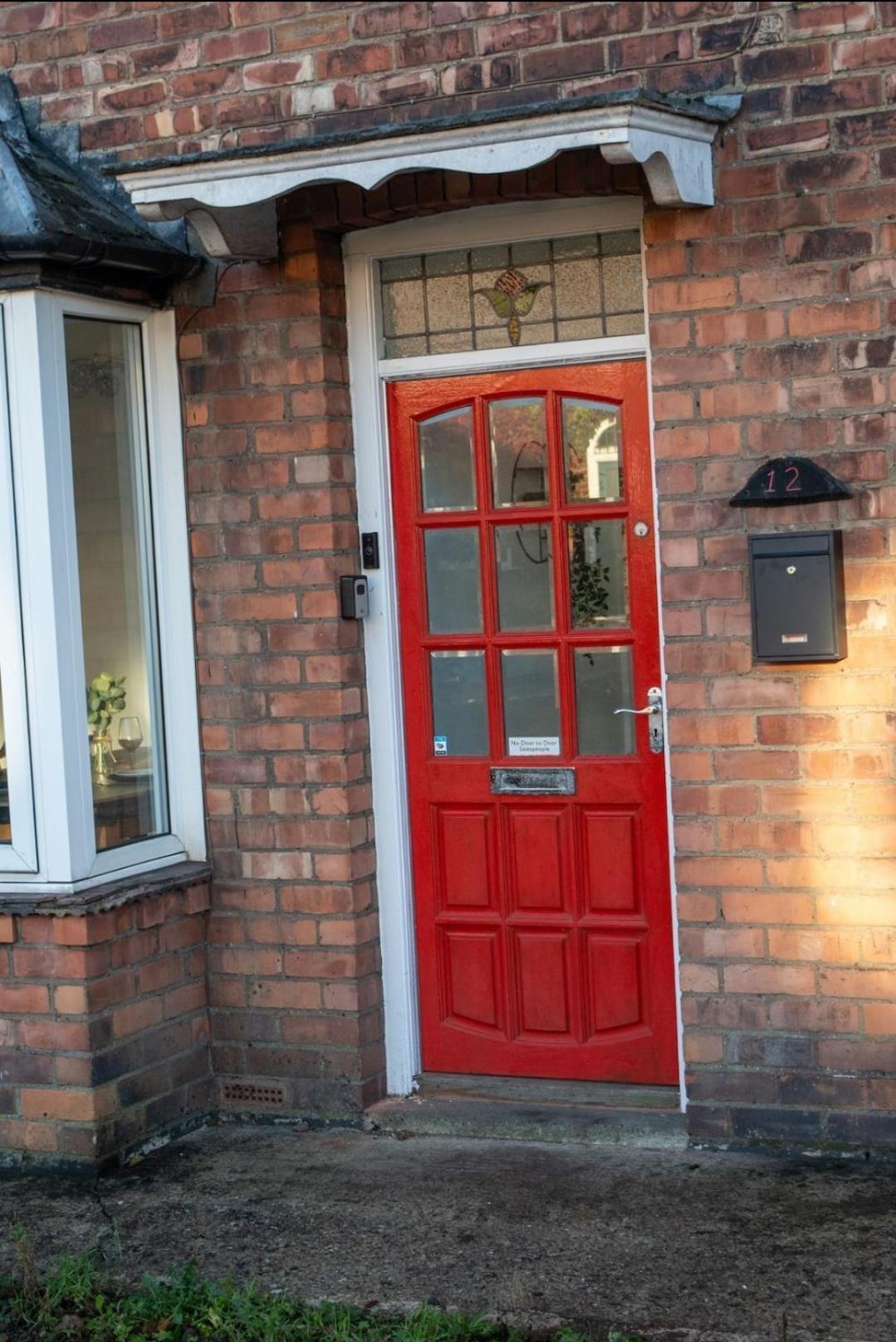 Charming York House- Walking Distance To Town Centre Villa Exterior photo
